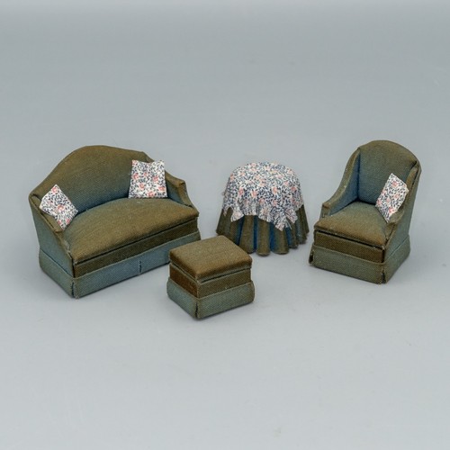 Dolls house artisan - dolls,